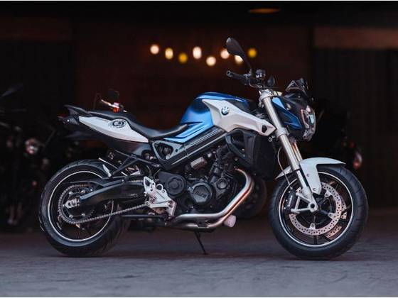 BMW F 800 R BMW F 800 R